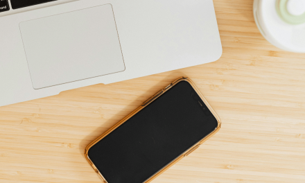 I Turned Off Every Notification for a Week and My Brain Did Something Weird